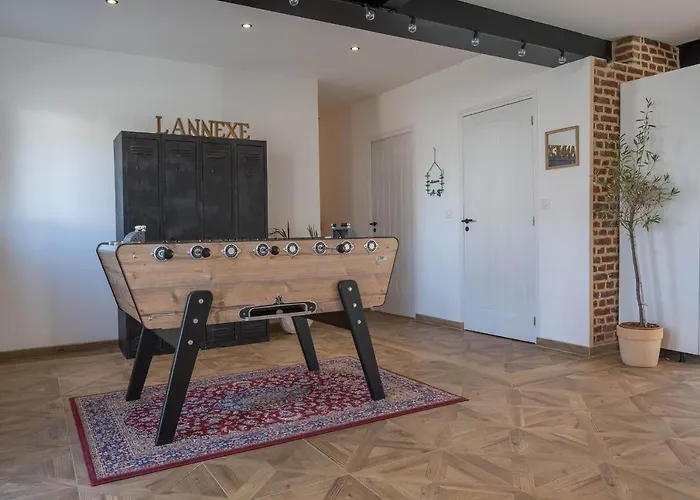 L'annexe Nyaraló *